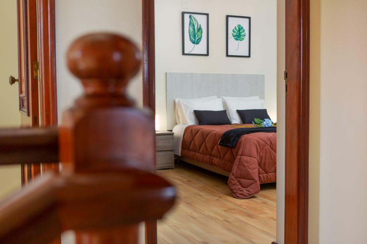 Villa Vista Mar ฟุงชาล ภายนอก รูปภาพ